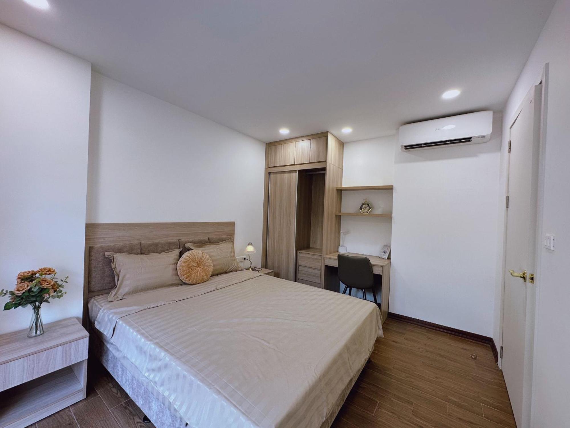 Luxe Paradise Residence Truc Bach Hanoi Exterior foto